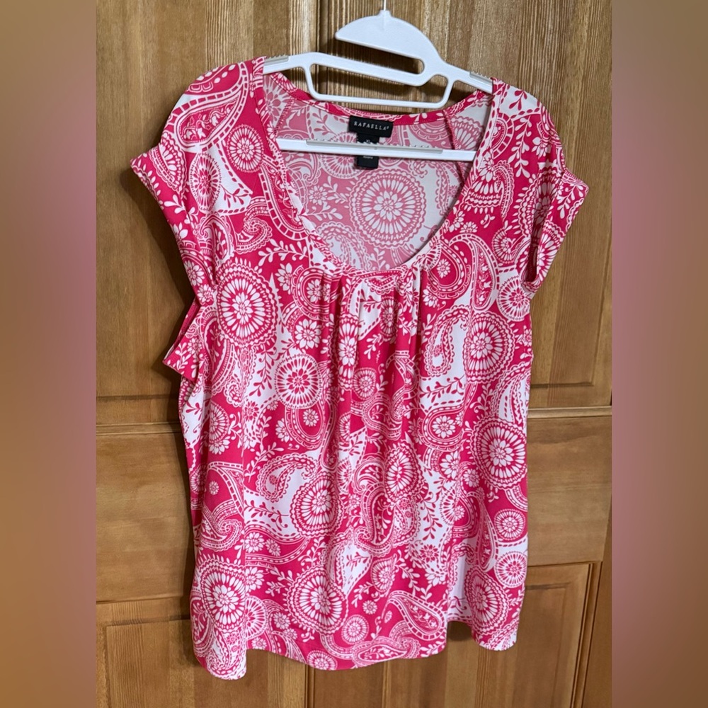 Rafaella Pink and White Cap Sleeve Blouse‎ Relaxed Pleated